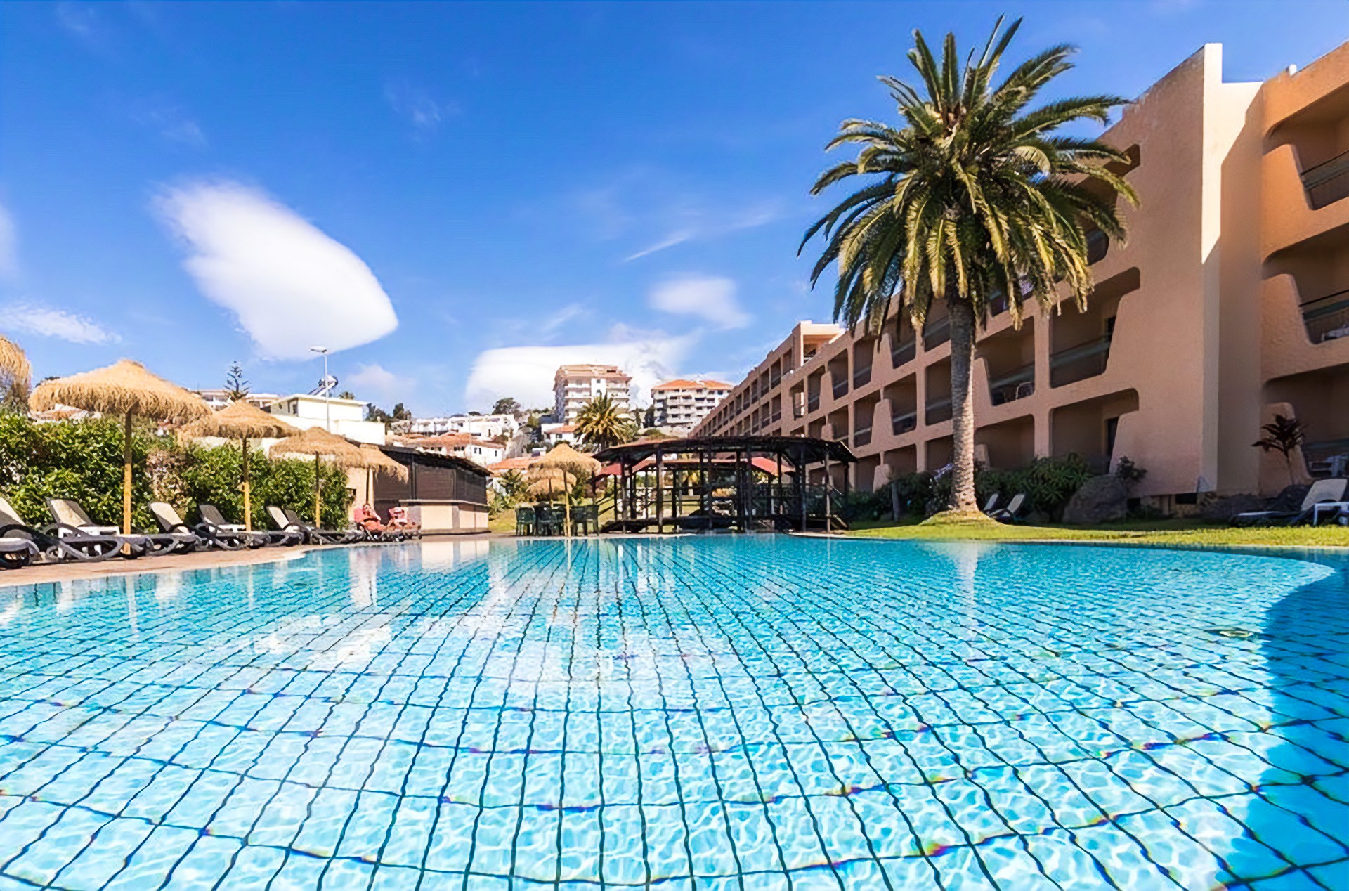 Dom Pedro Garajau 15