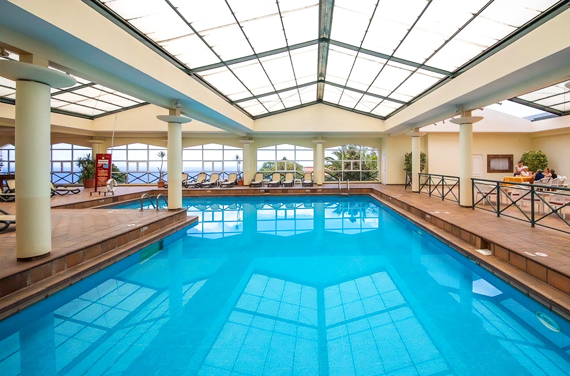 Dom Pedro Garajau 26