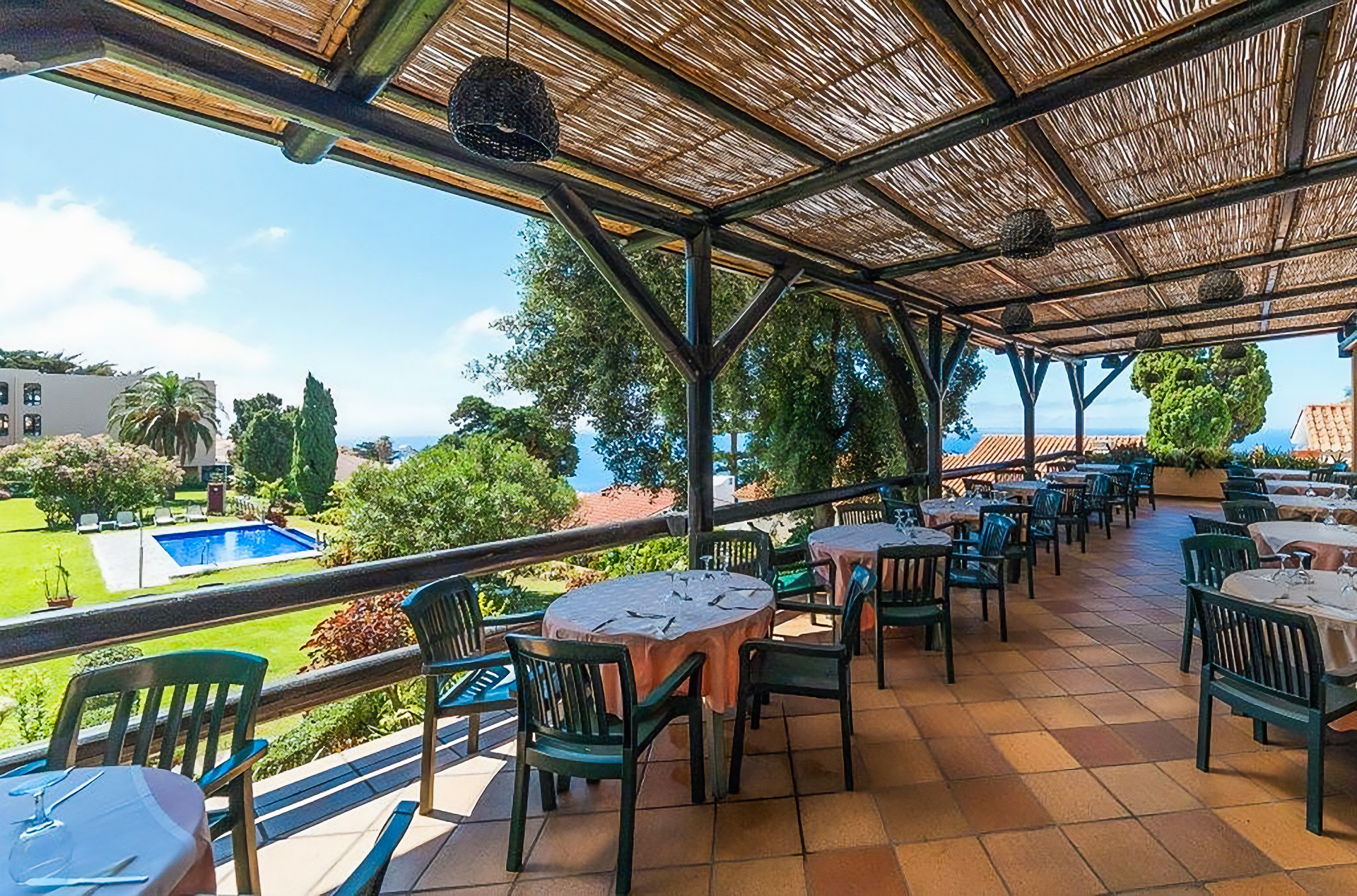 Dom Pedro Garajau 18