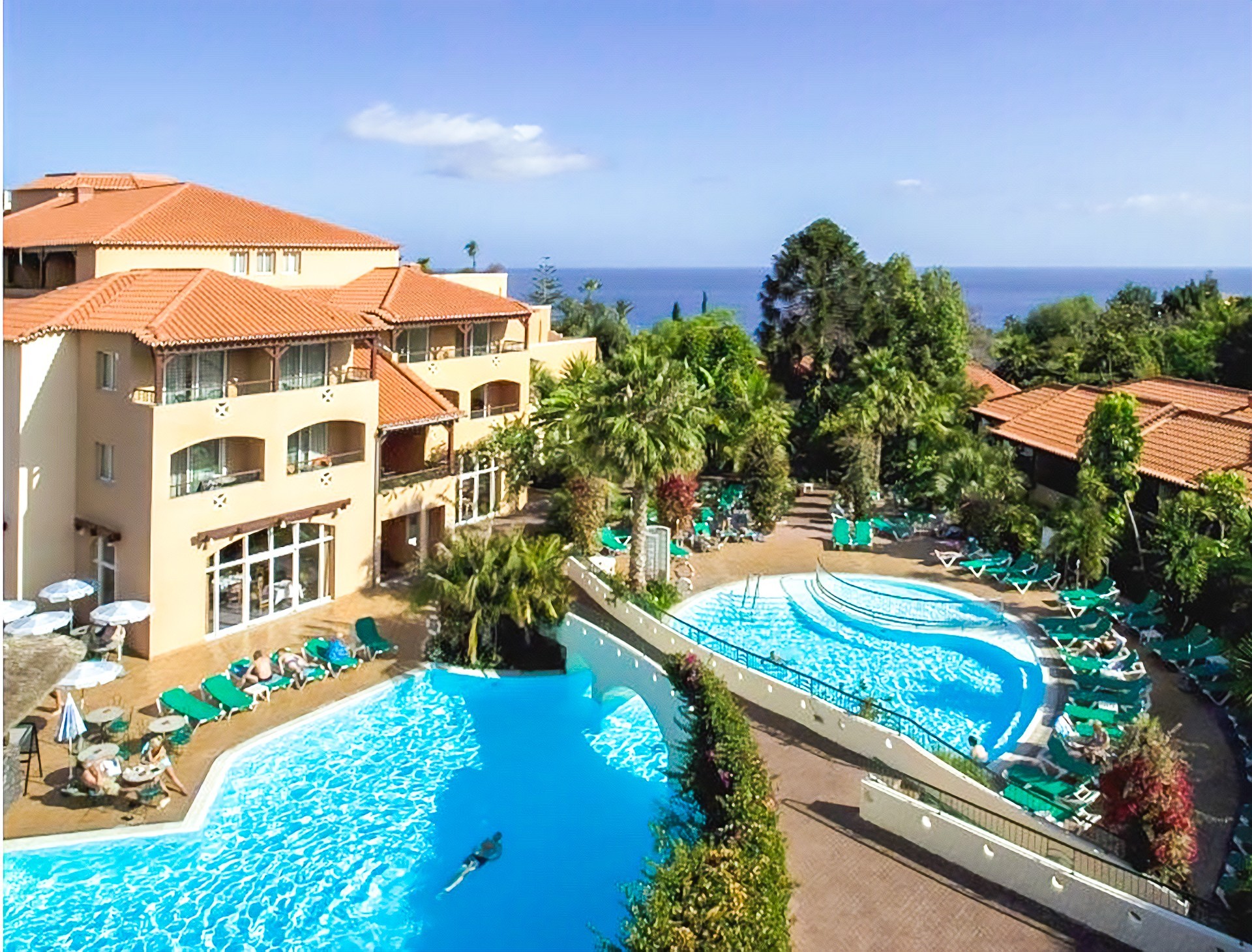 Pestana Village Garden Resort Aparthotel 4