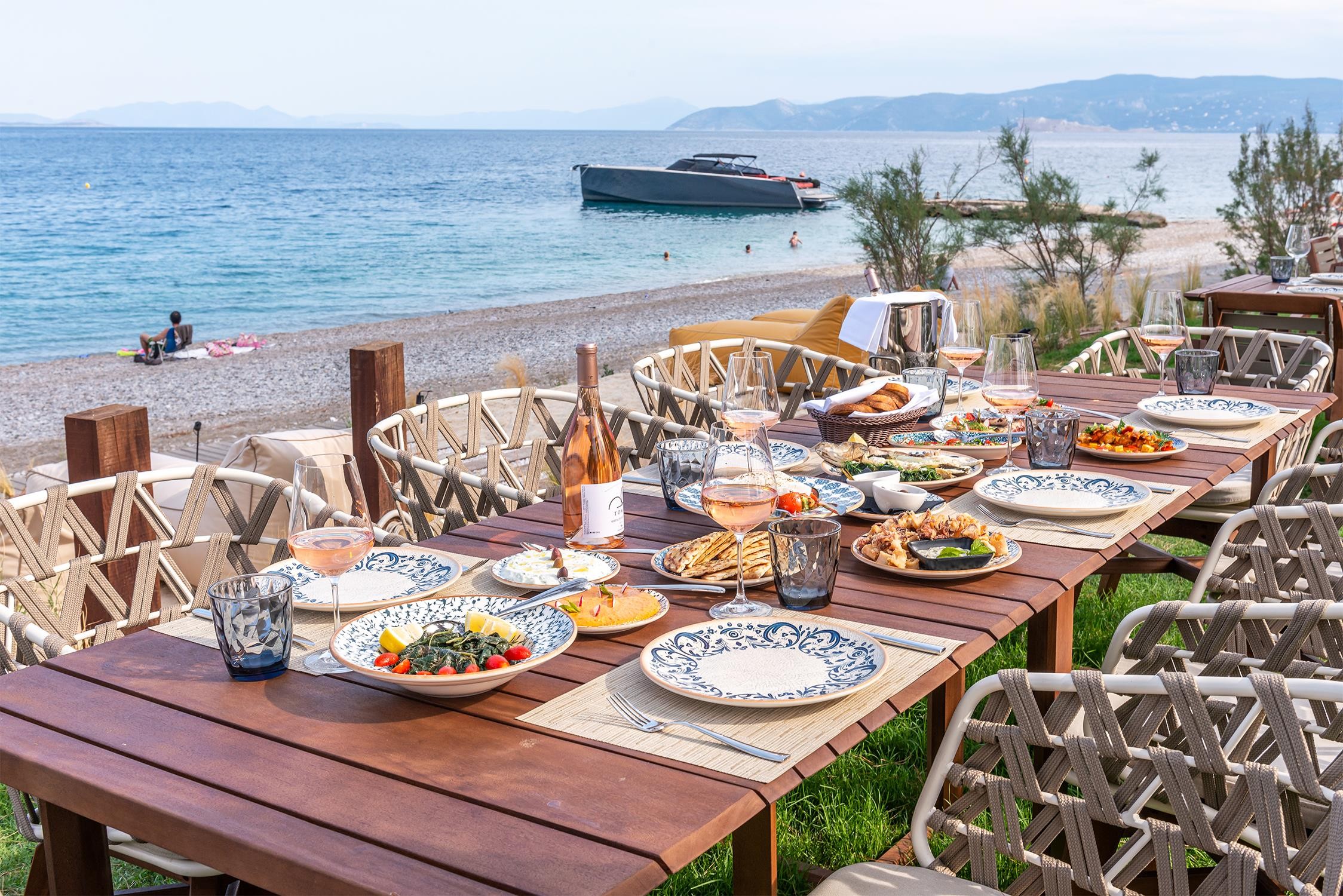 Isla Brown Corinthia, Curio Collection by Hilton 15