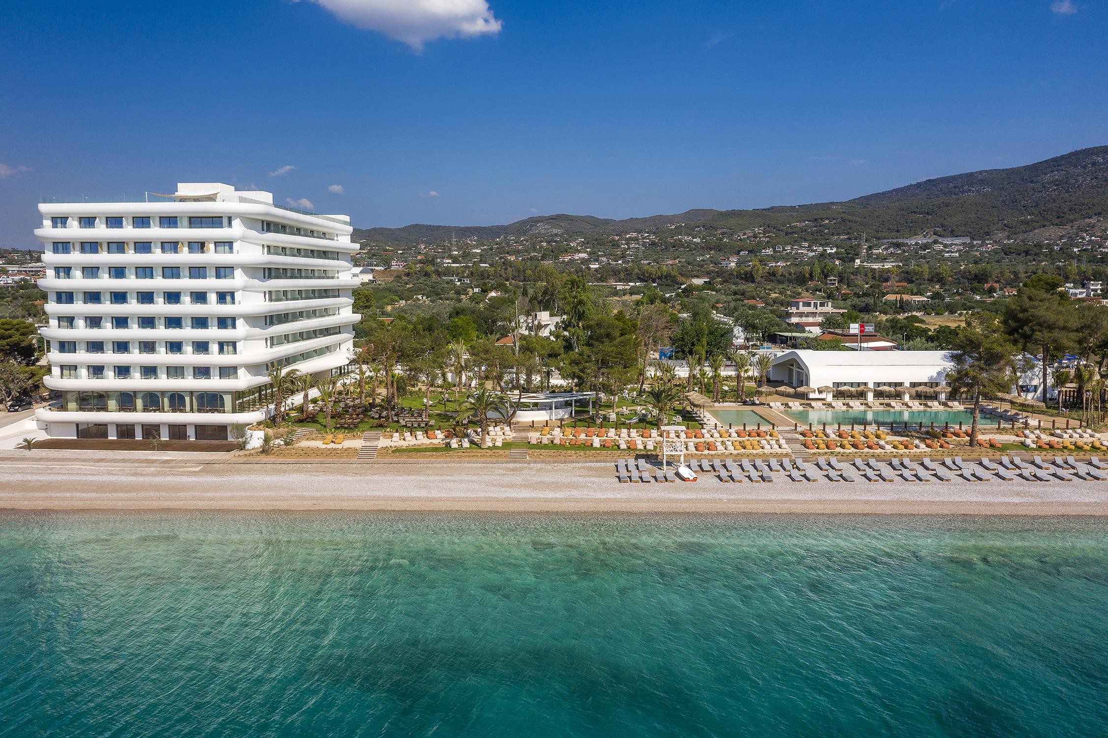 Isla Brown Corinthia, Curio Collection by Hilton 20