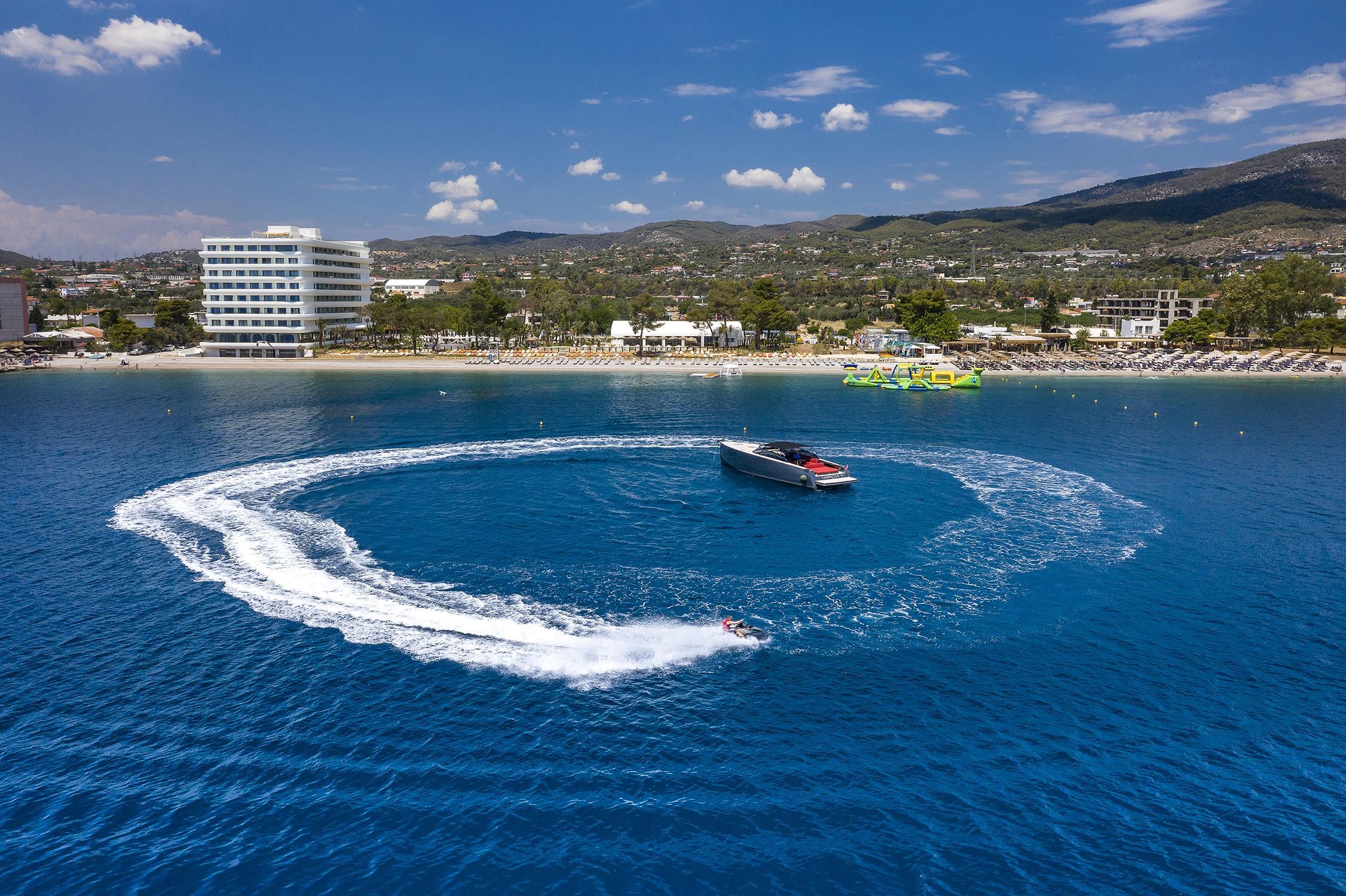 Isla Brown Corinthia, Curio Collection by Hilton 22