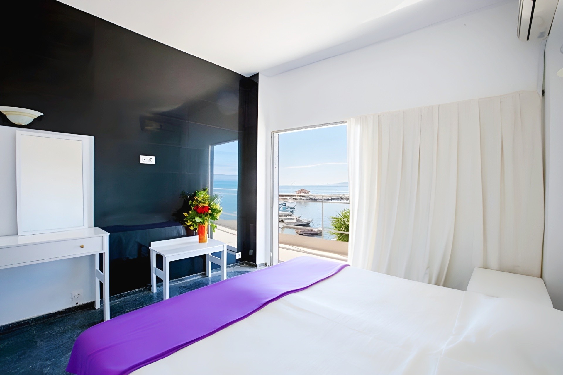 Porto Evia Boutique Hotel