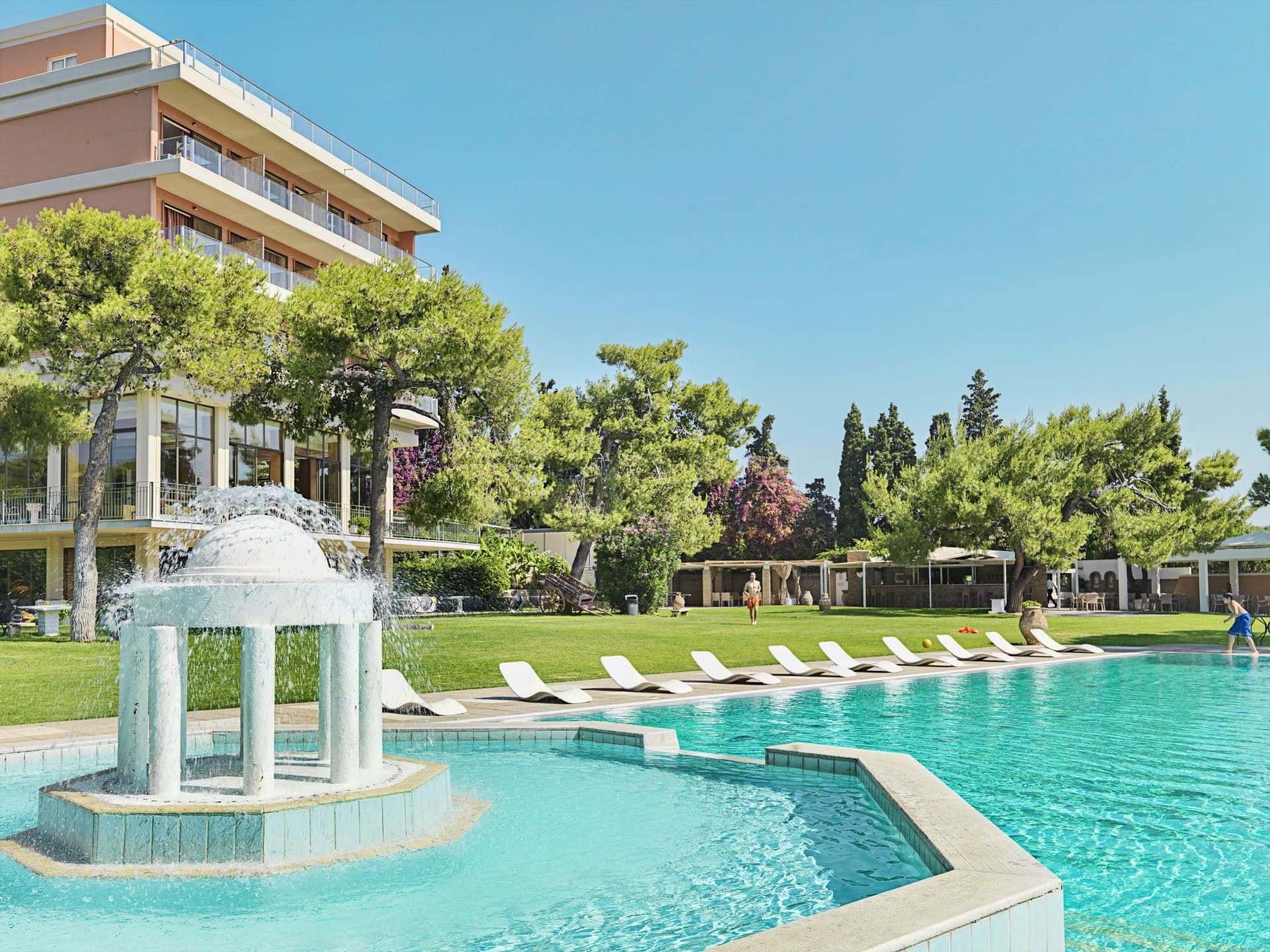 Kalamaki Beach Resort 15