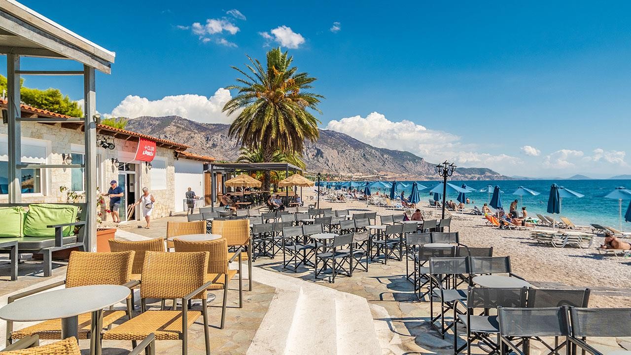 Comer Kinetta Beach 13