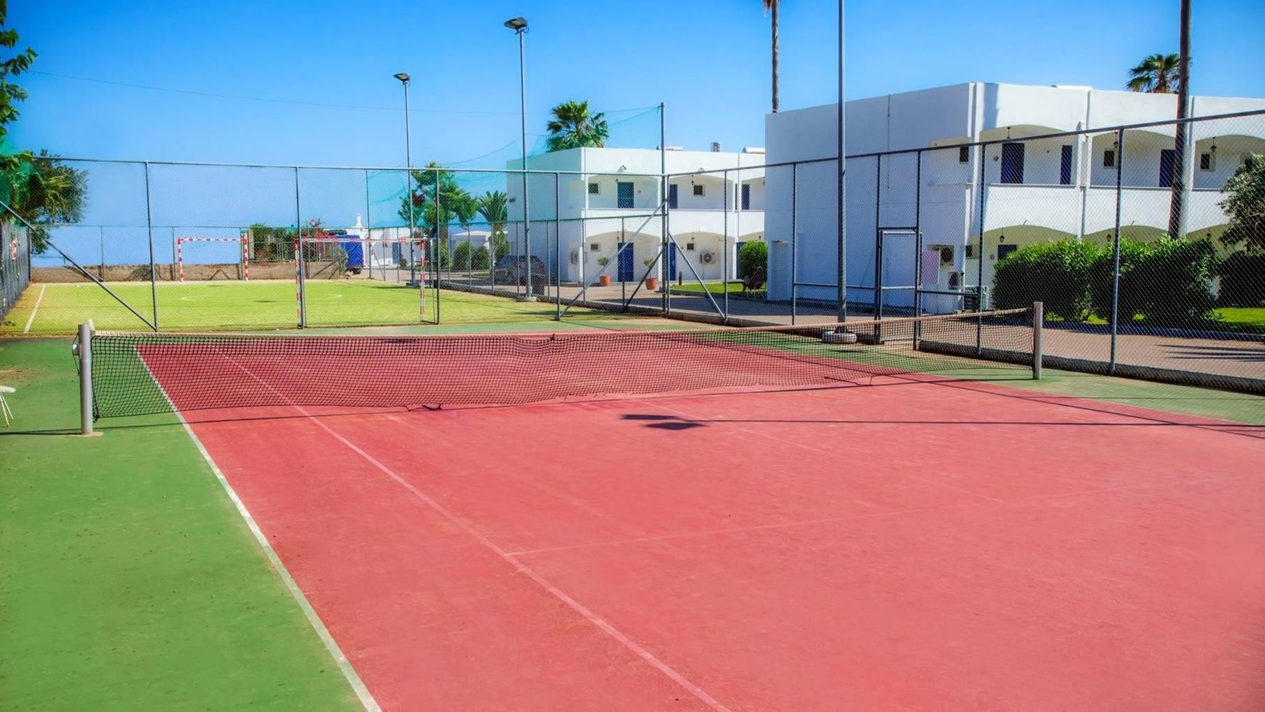 Comer Kinetta Beach 27