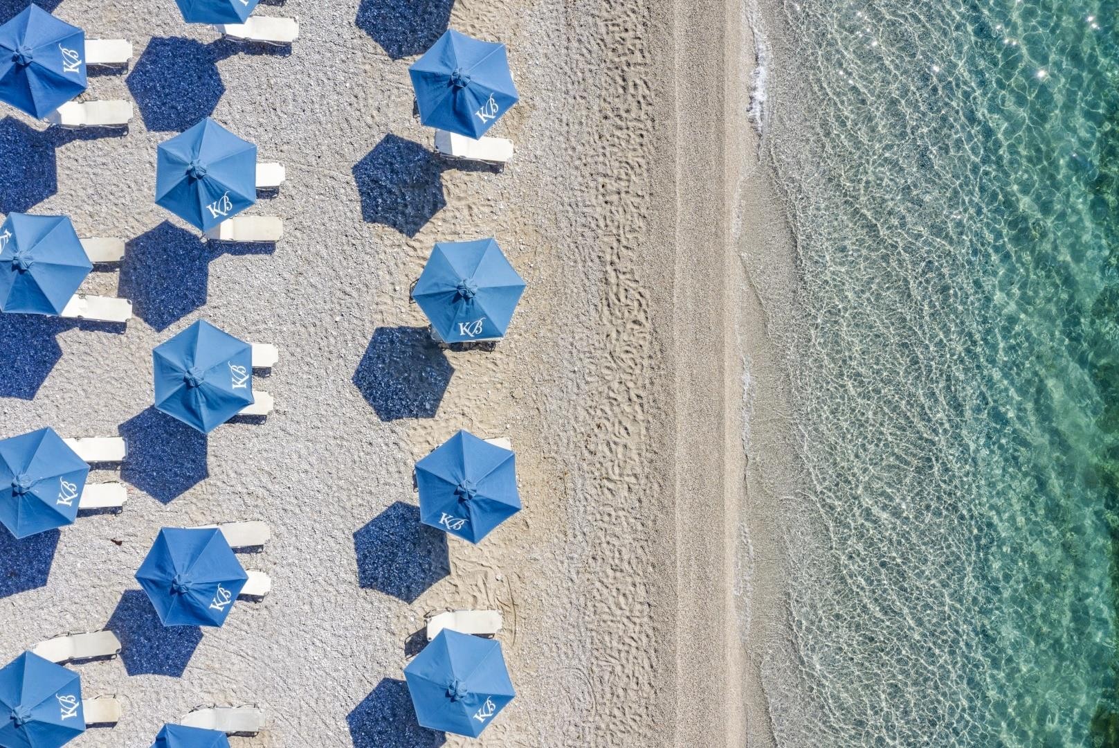 Comer Kinetta Beach 22