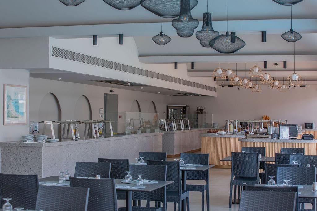 Golden Coast Hotel & Bungalows 17