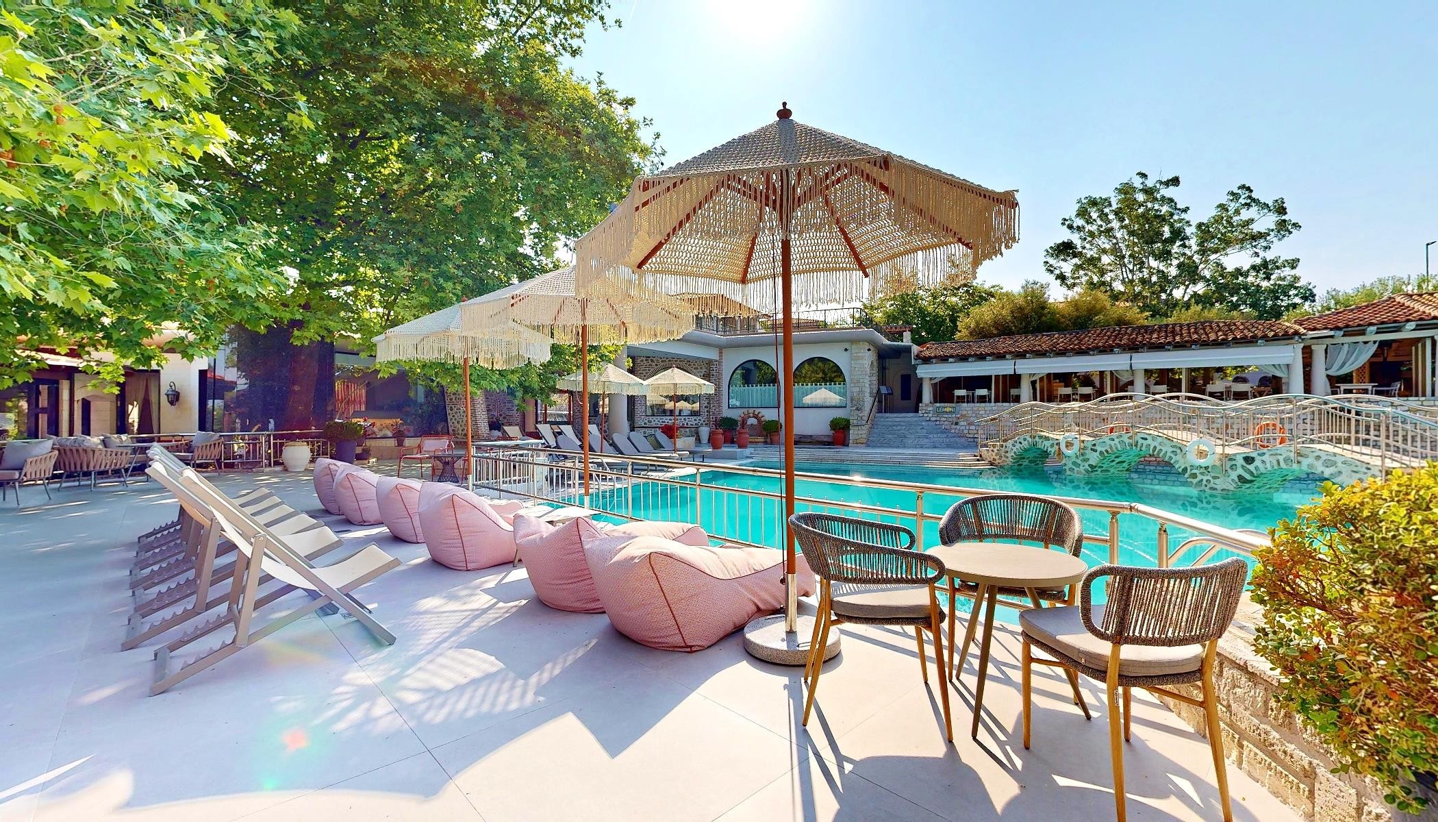 Acrotel Athena Pallas 34