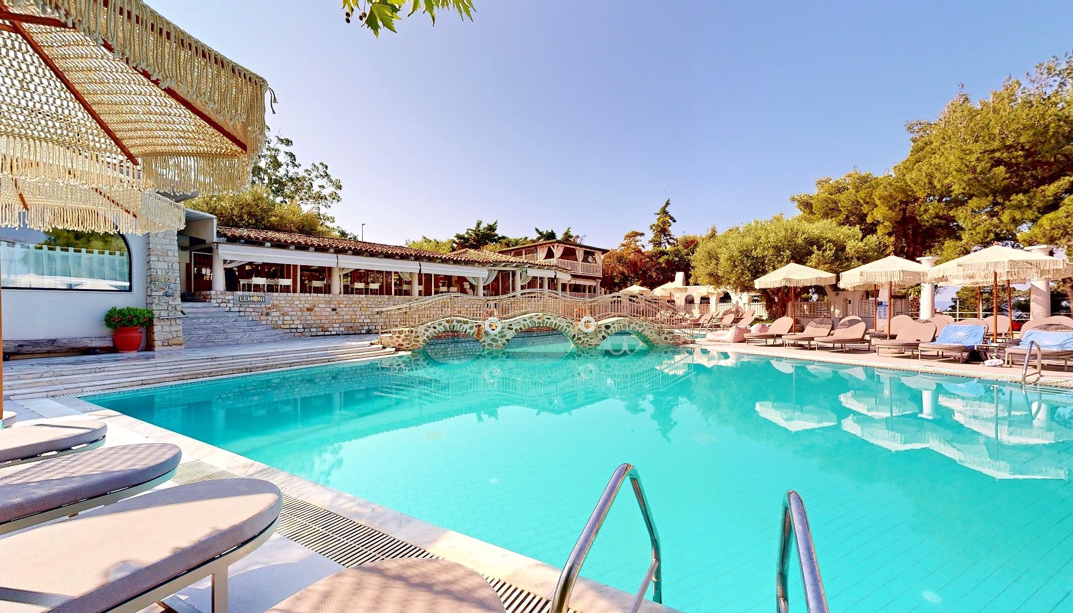 Acrotel Athena Pallas 35