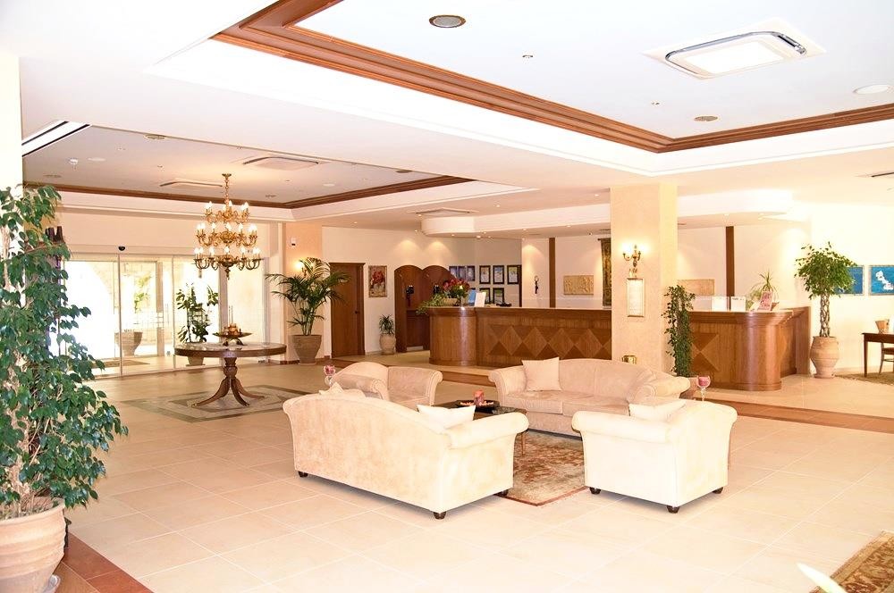 Aegean Melathron Thalasso and Spa 27