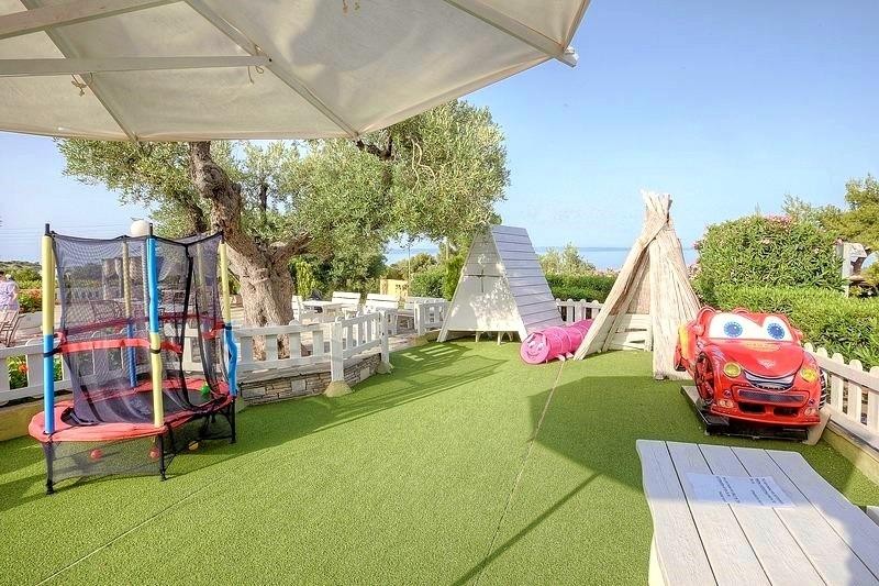 ACROTEL Elea Beach 13