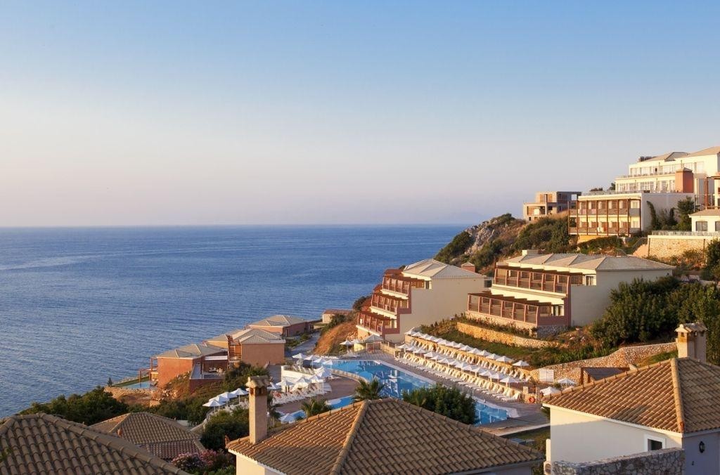 Louis Apostolata Island resort and Spa 4