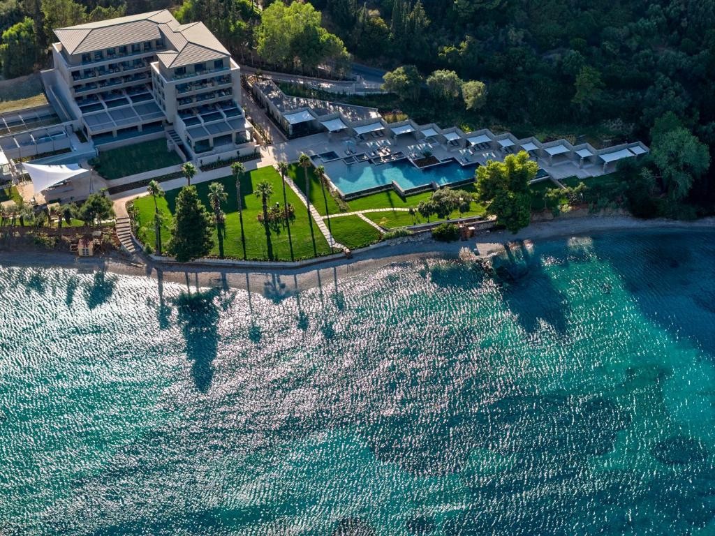 Avali, Mar-bella Collection