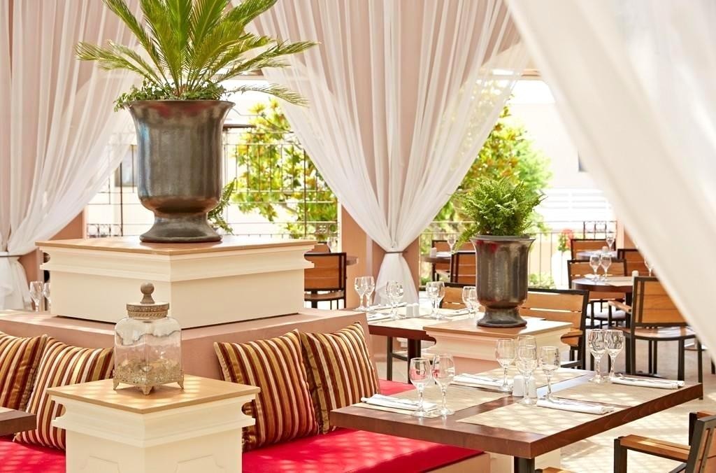 Marbella, Mar-Bella Collection 16