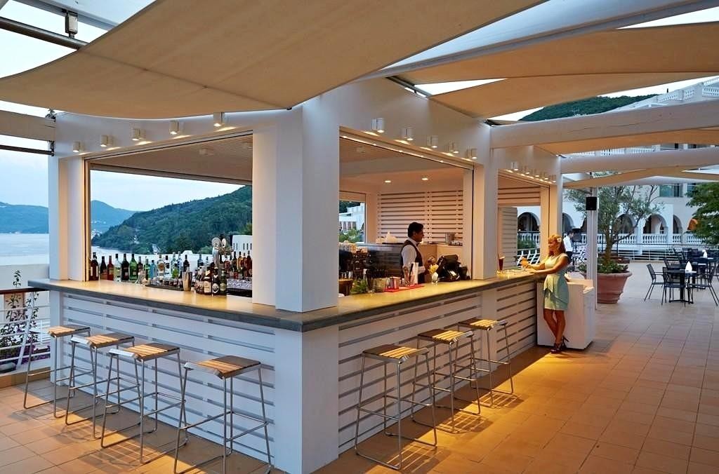 Marbella, Mar-Bella Collection 22