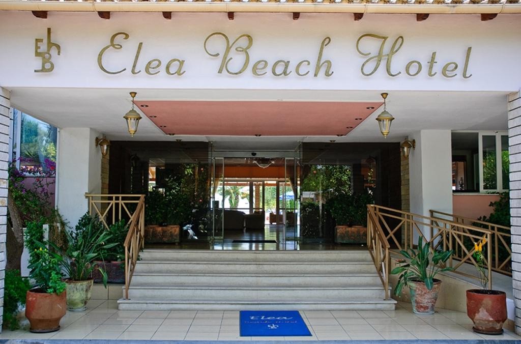 Elea Beach 18