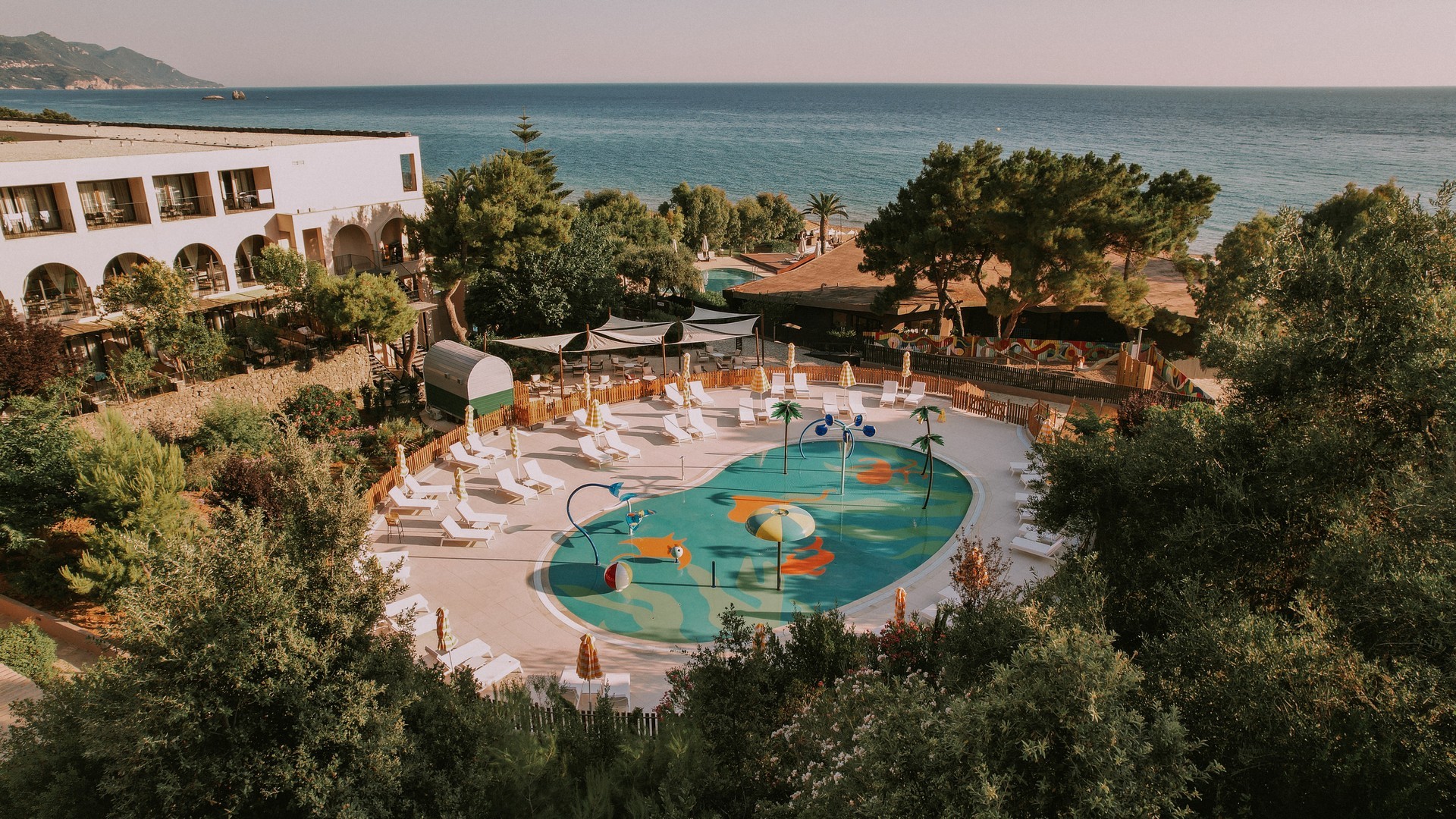 Domes of Corfu, Autograph Collection 36