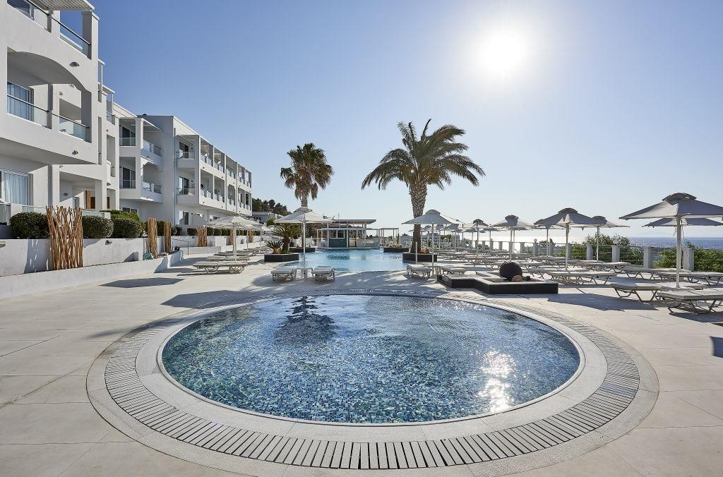 Dimitra Beach Hotel & Suites 15