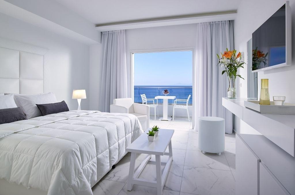 Dimitra Beach Hotel & Suites 20