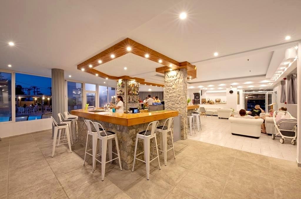 MAREBELLO BEACH RESORT 8