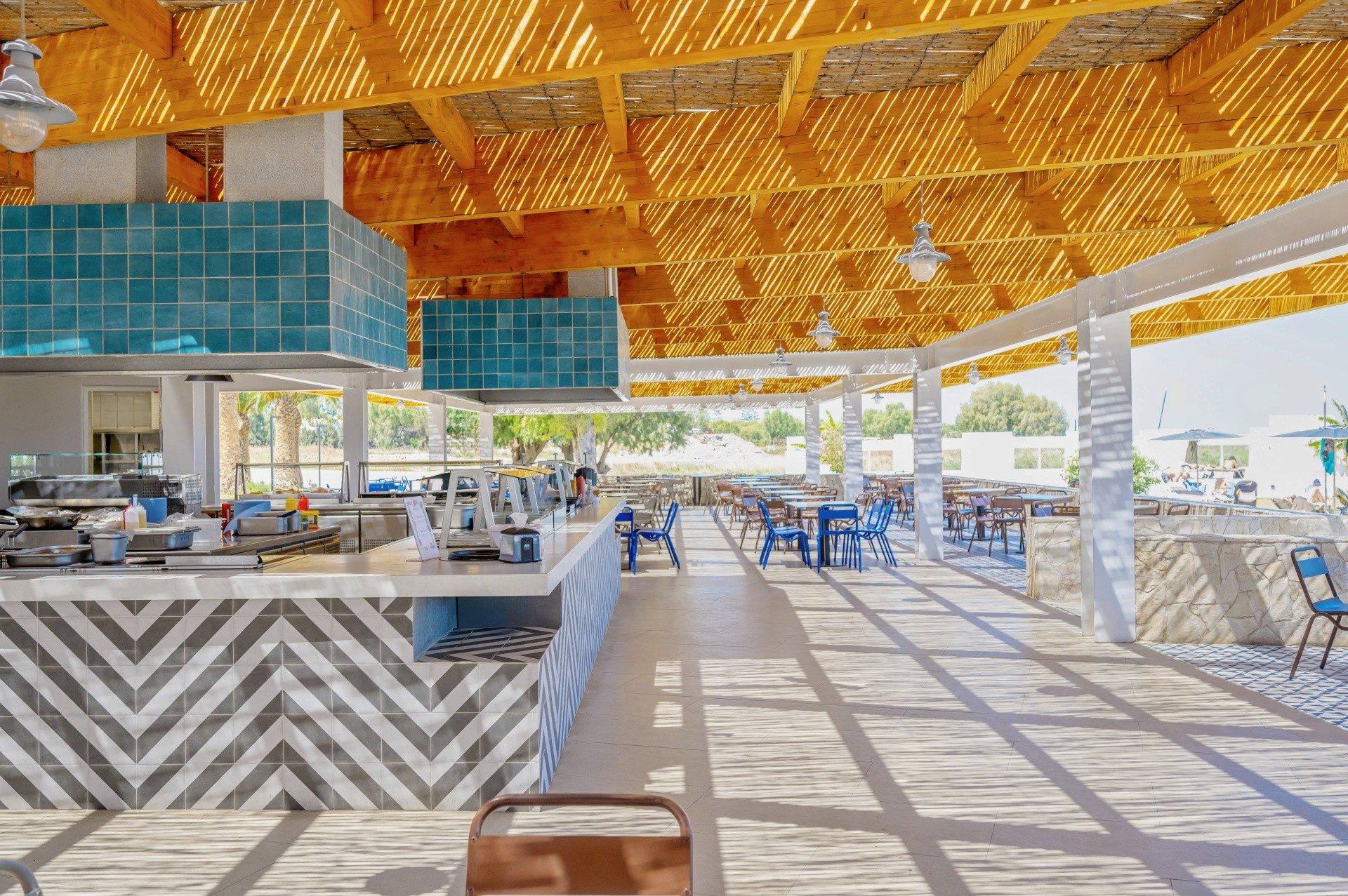 SMY KOS BEACH & SPLASH 18