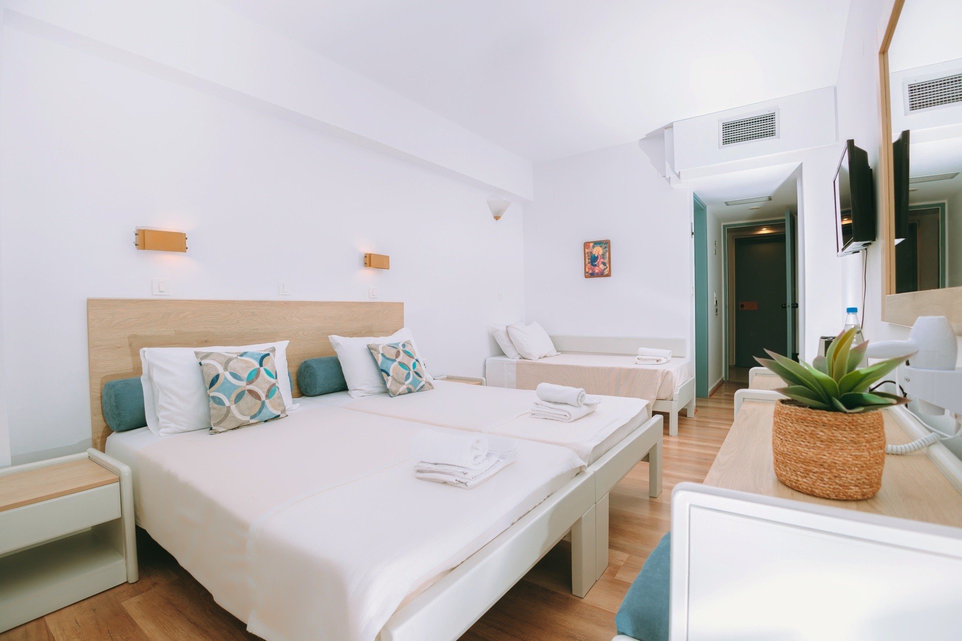 Santa Marina Unique Hotel 7