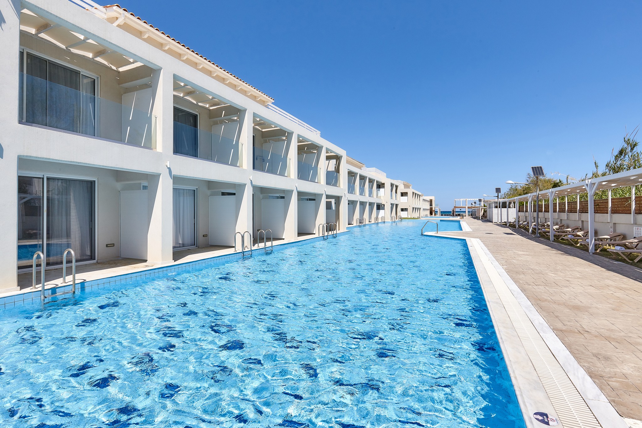 ST. CONSTANTIN BEACH HOTEL AND SPA RESORT fotó