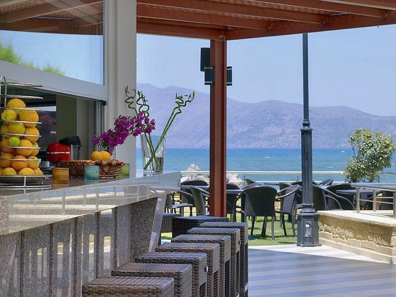 Molos Bay Hotel