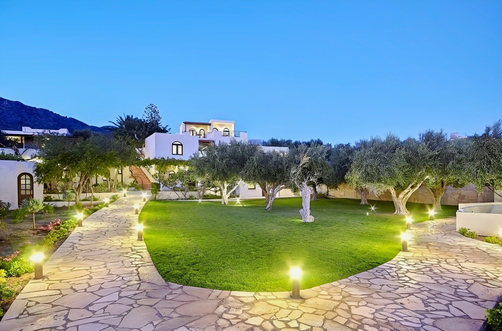 Coriva Beach Hotel by CHC Group 12