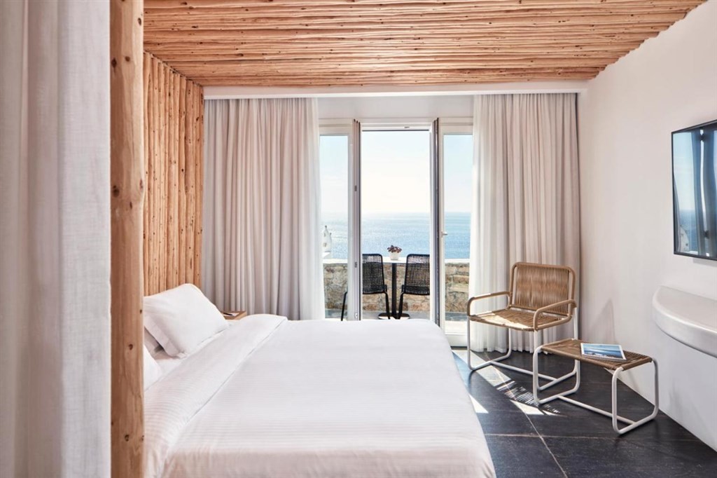 Myconian Imperial Resort