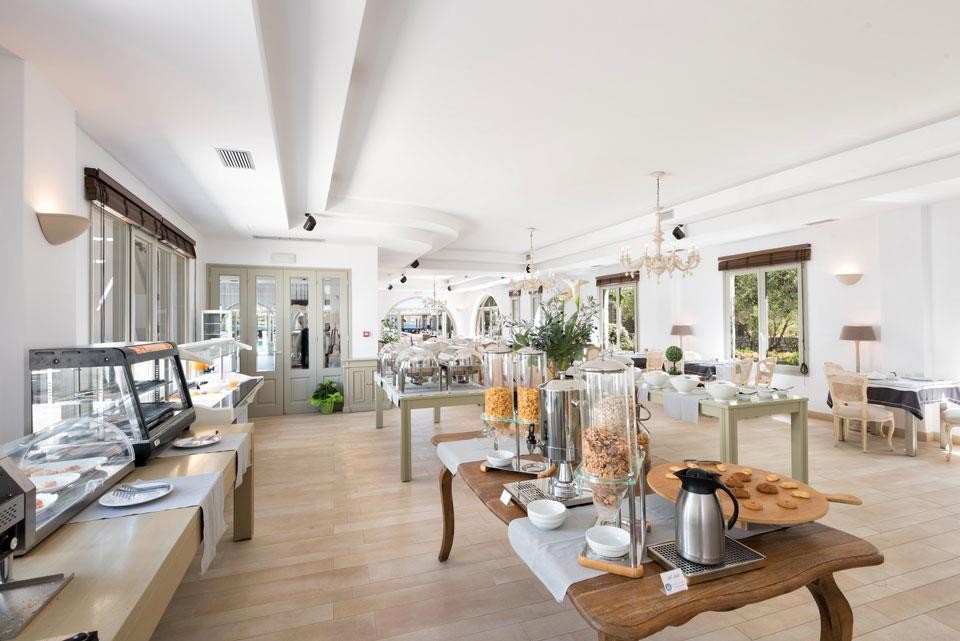 Saint Andrea Sea Side Resort 8