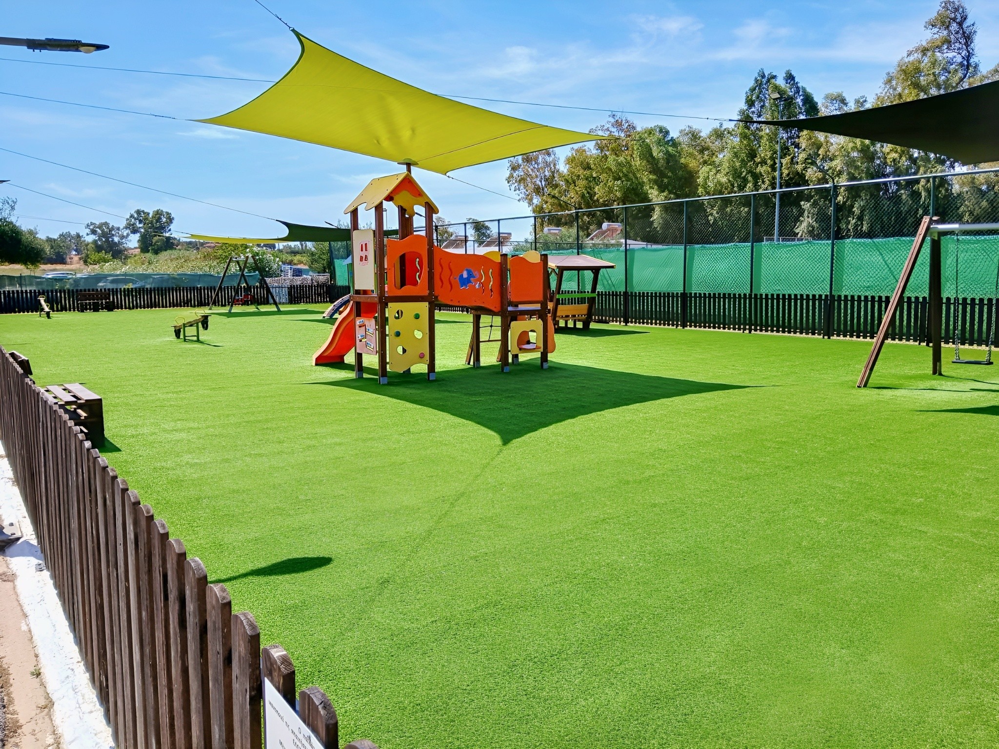 GRECOTEL CASA MARRON fotó