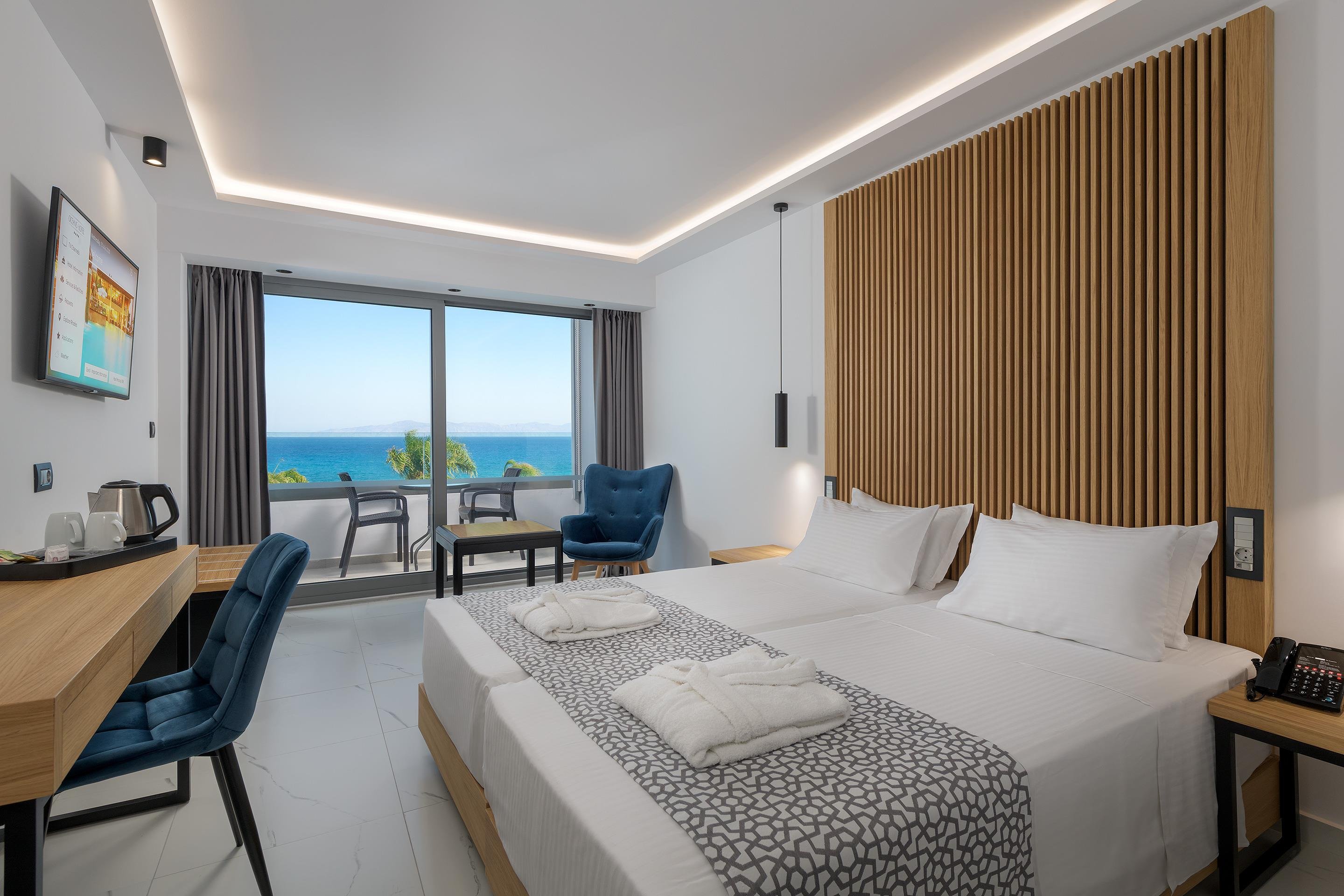 Oceanis Beach