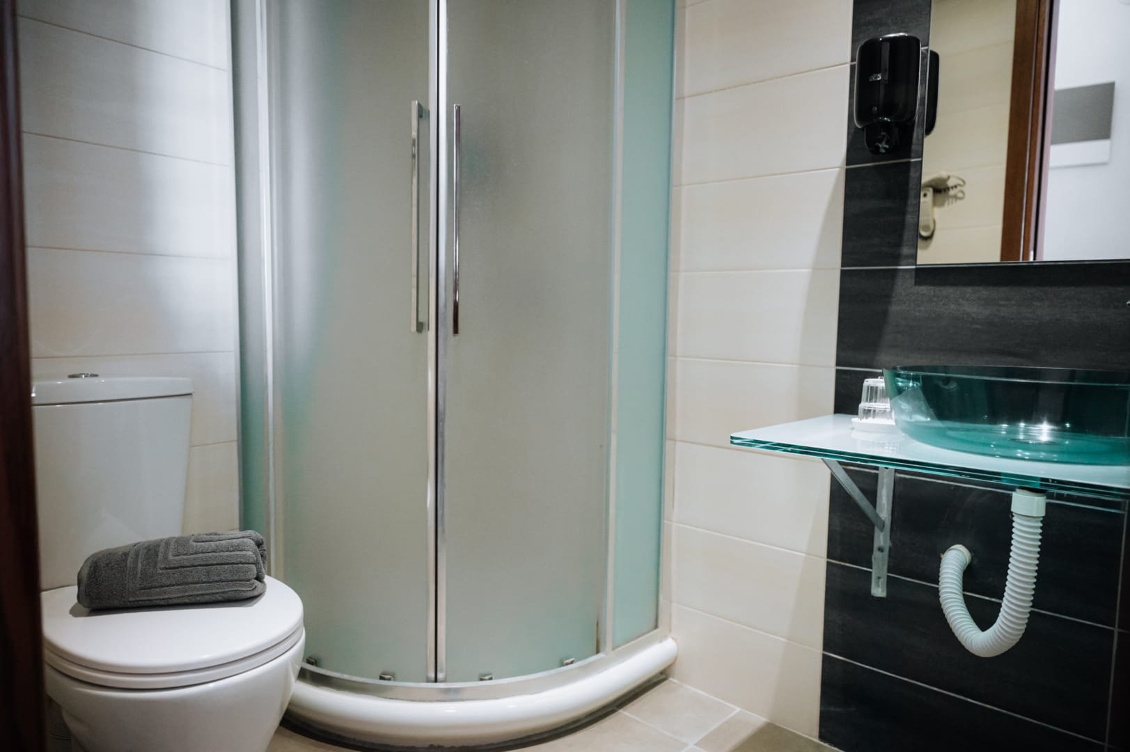 Amphitryon Boutique Hotel