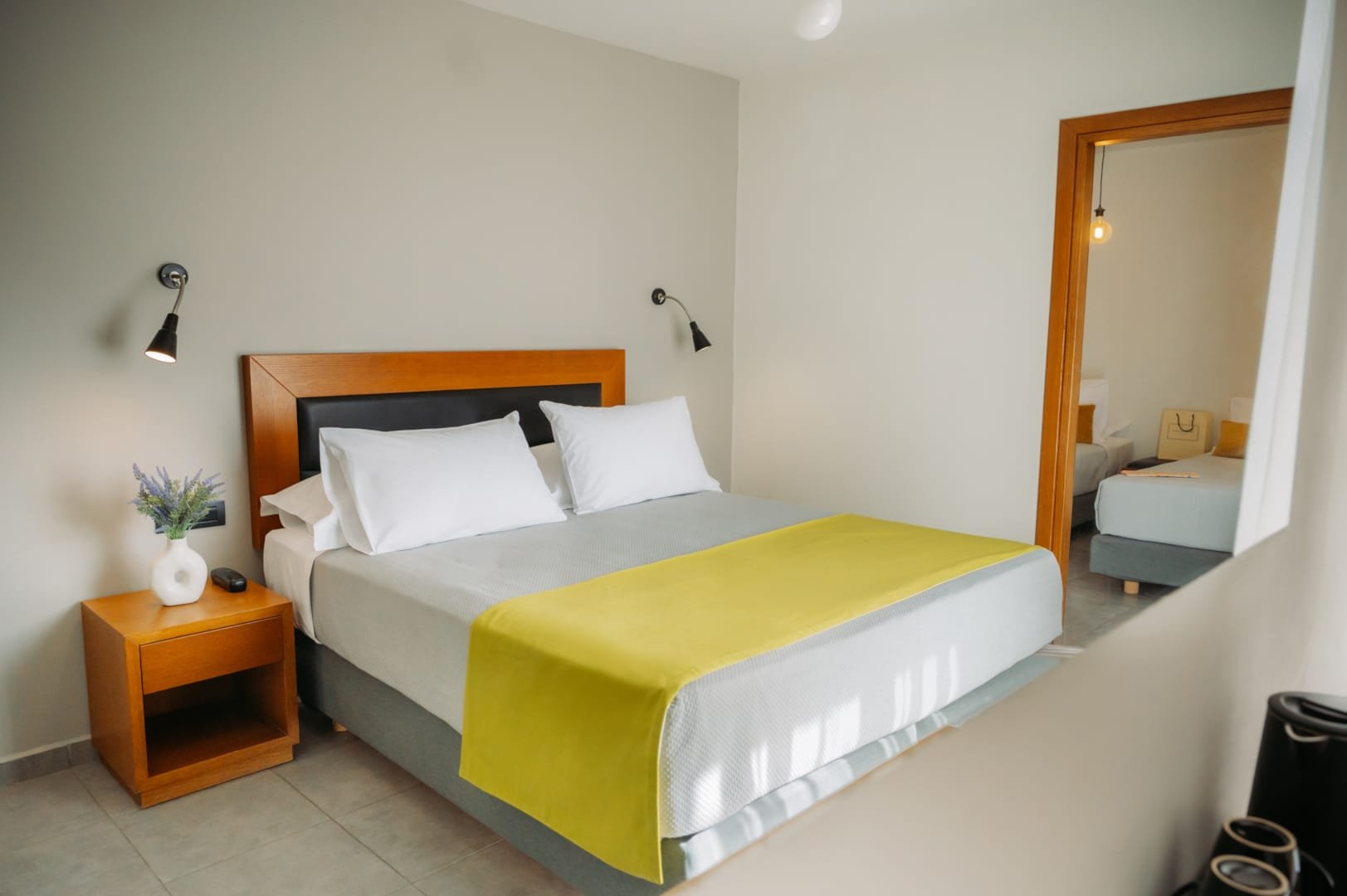 Amphitryon Boutique Hotel