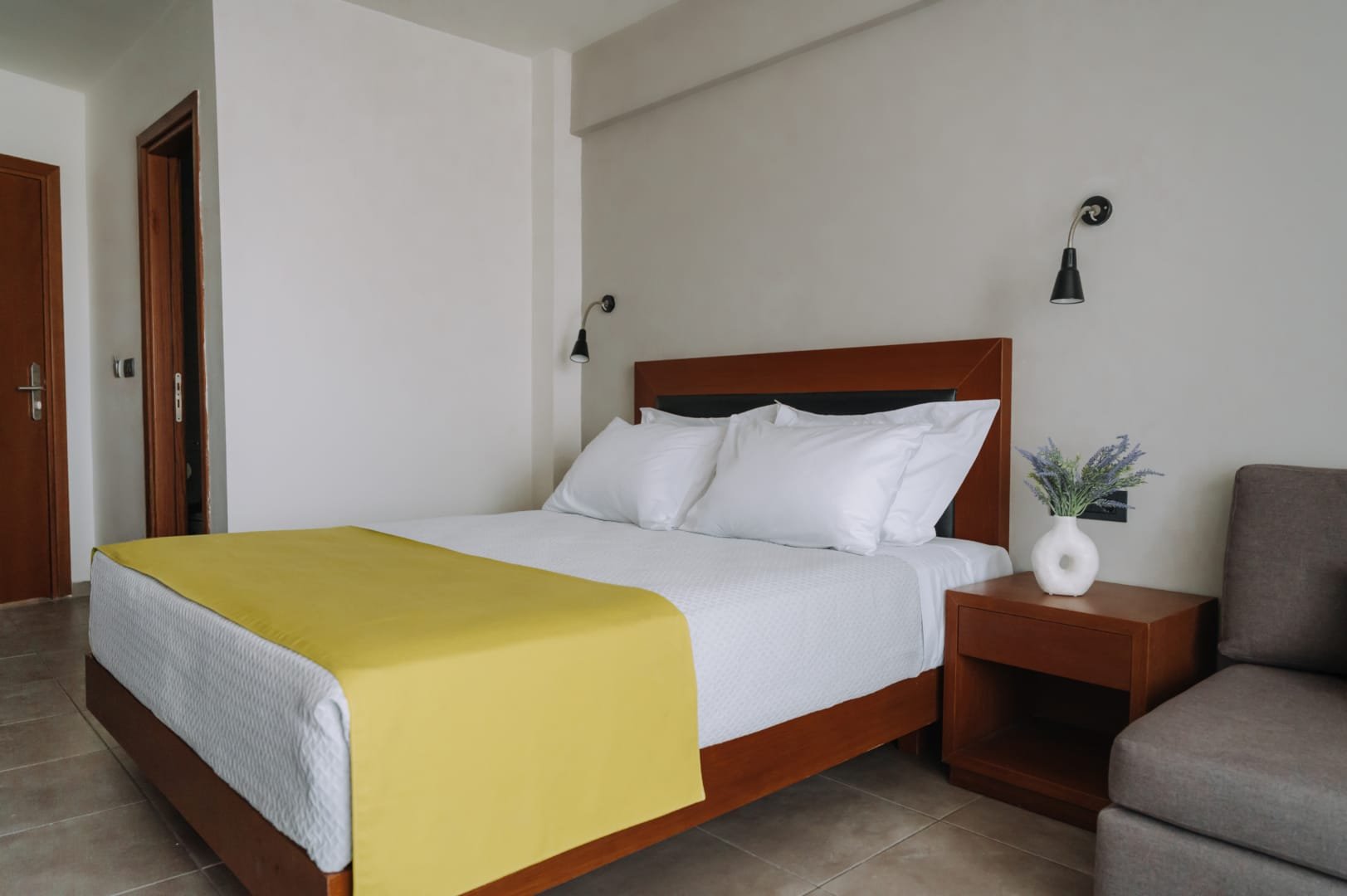 Amphitryon Boutique Hotel