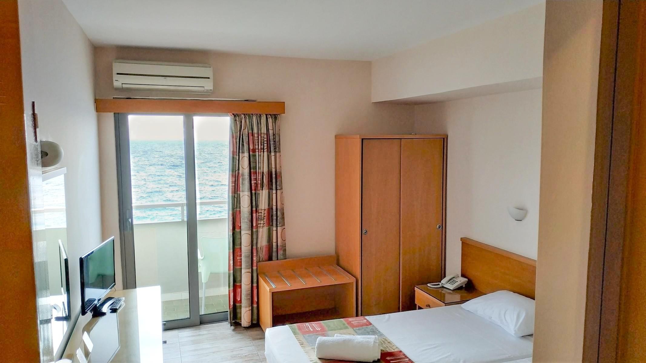 Nafsika Hotel