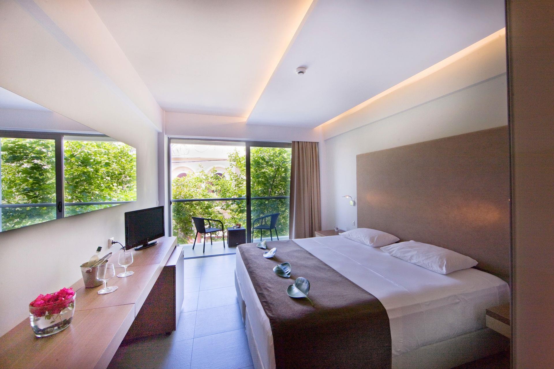 Oktober Downtown Boutique Hotel