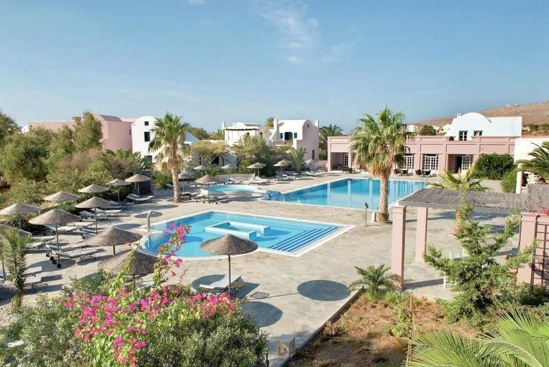 9 Muses Santorini Resort