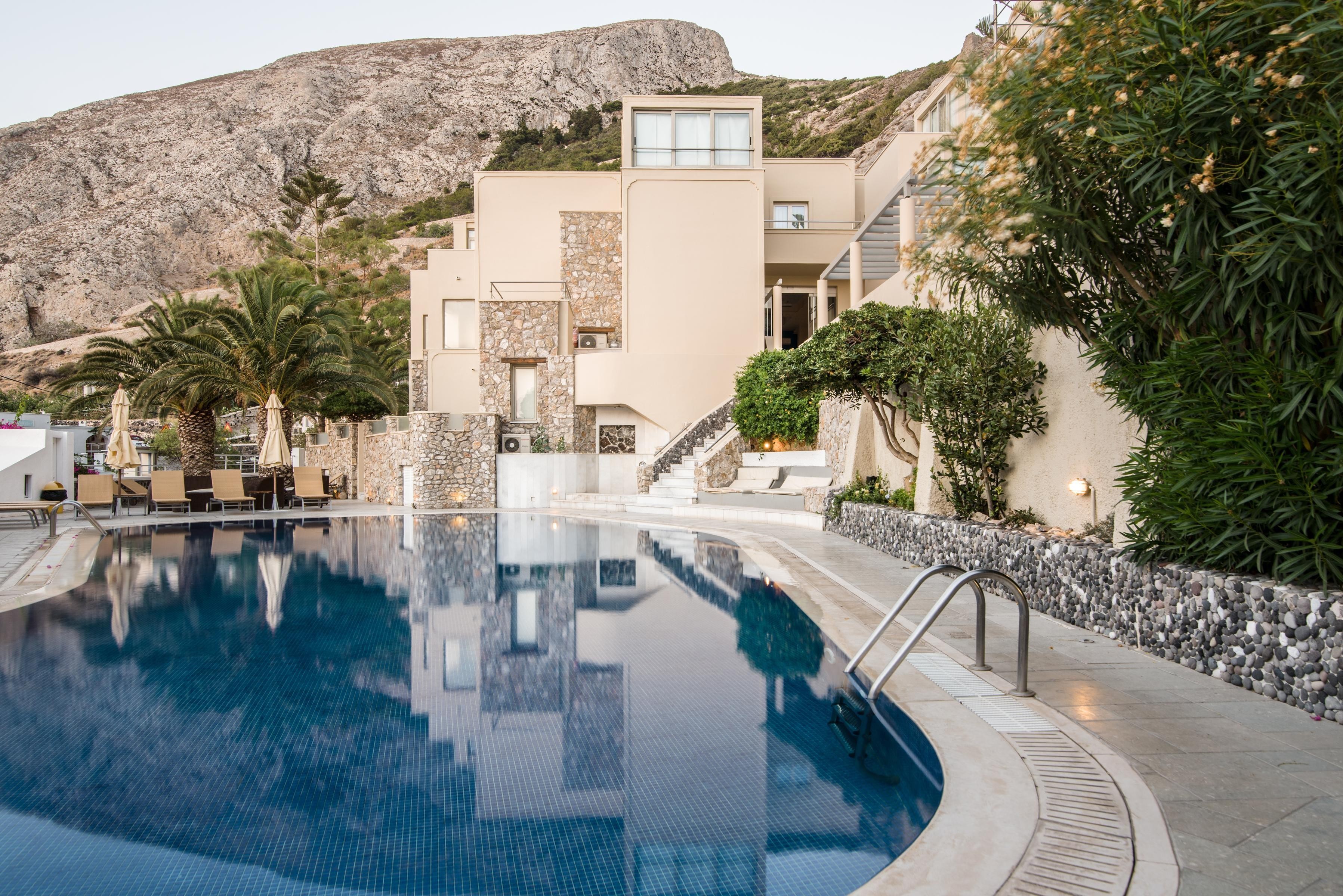 Antinea Suites Hotel & Spa