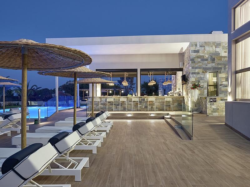 Golden Sun Resort and Spa 11