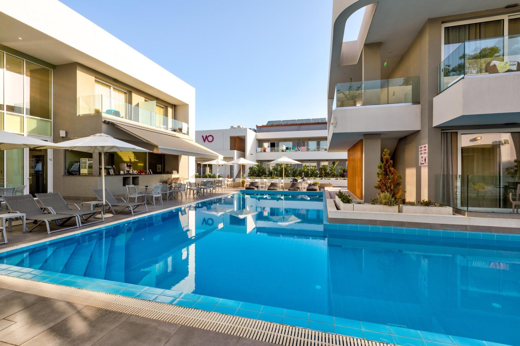 WHITE OLIVE PREMIUM HOTEL LAGANAS