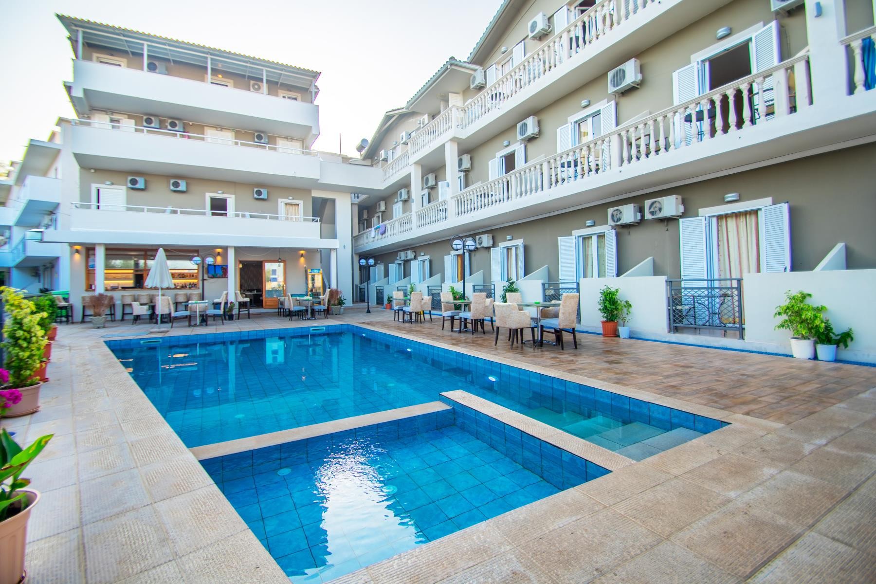 THE SENSES BY ZANTE PLAZA