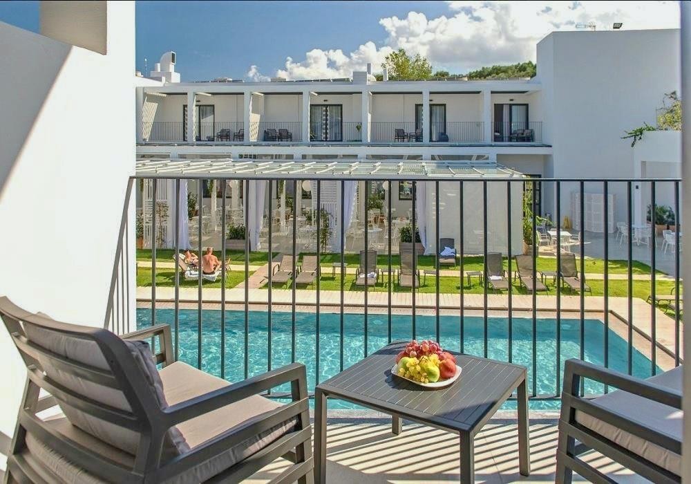 Aqua Bay Hotel