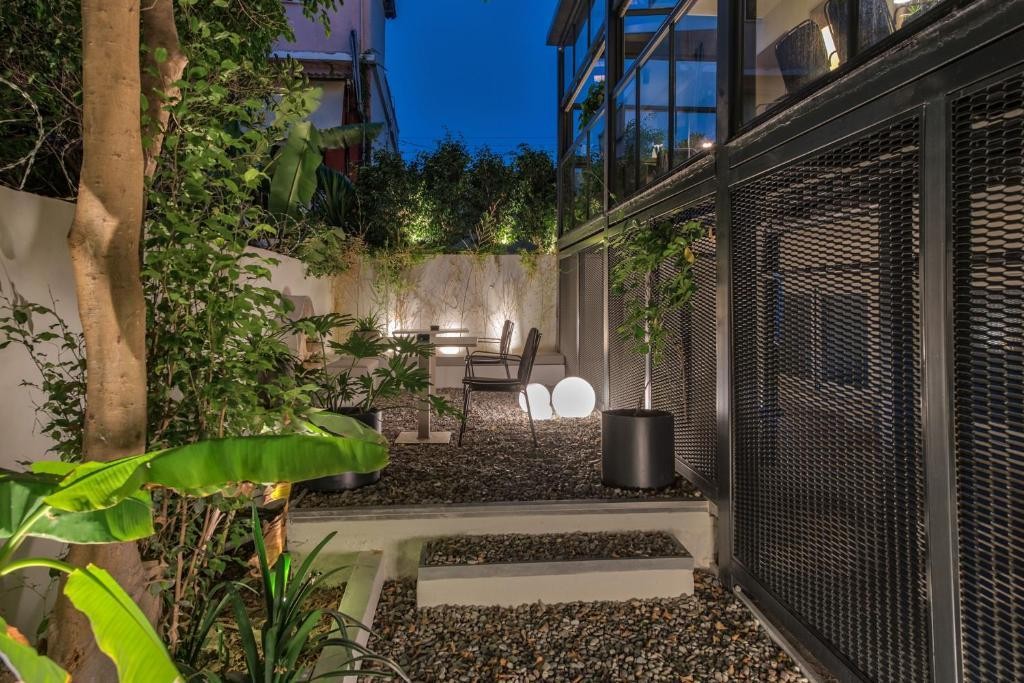 Bitzaro Boutique Hotel