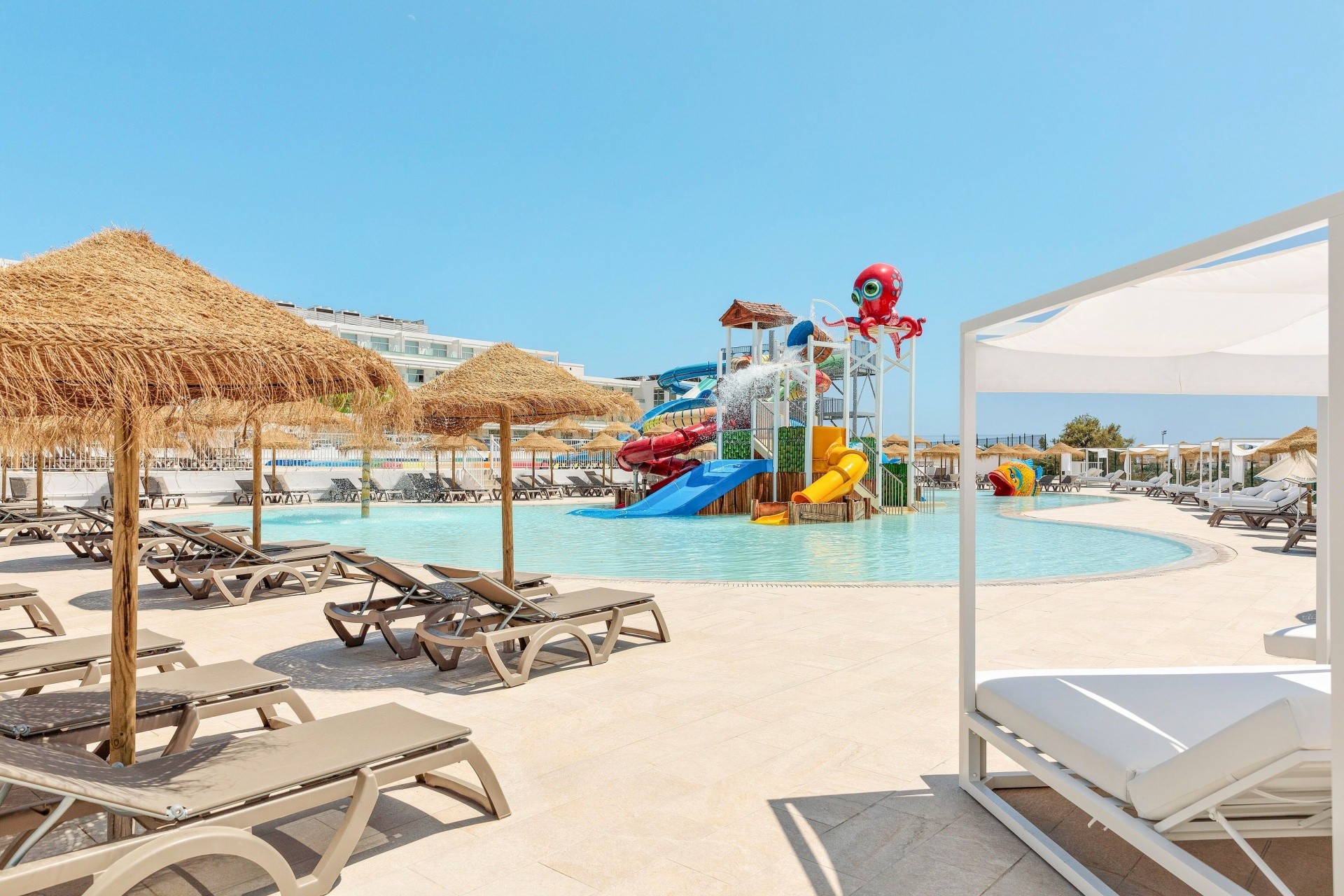 Best Oasis Tropical 11