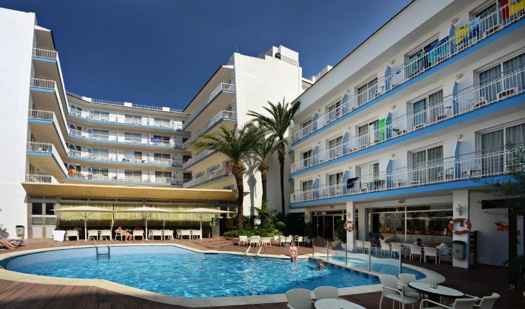 Miami Calella Hotel