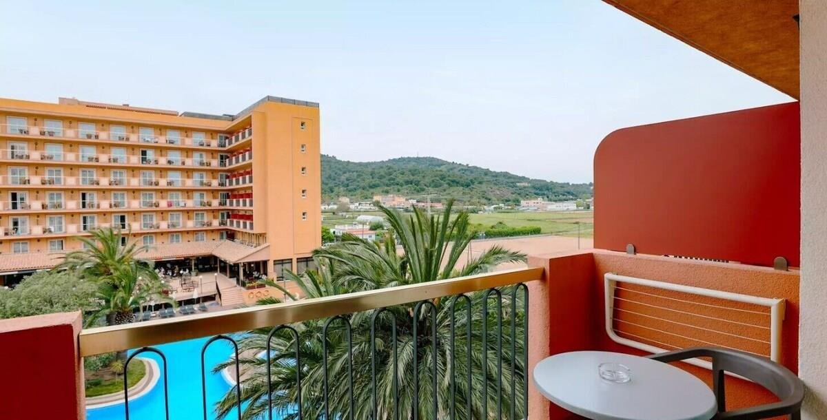 Lunas Resort Yoga & Spa